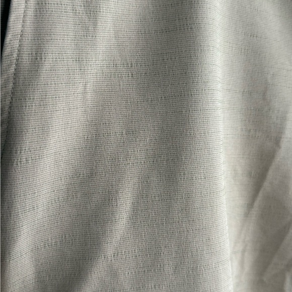 SPLIT shorts • Men’s size 40 - Picture 2 of 7